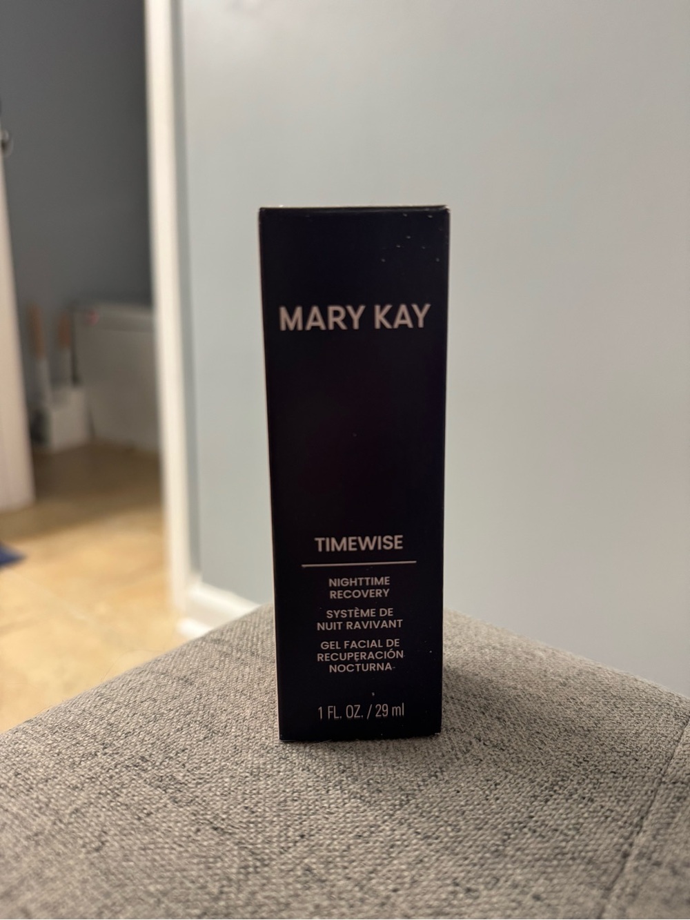 Mary Kay TimeWise Nighttime Recovery Gel - Black